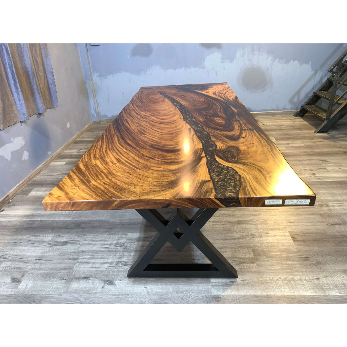 Valdivian Solid Wood Dining Table