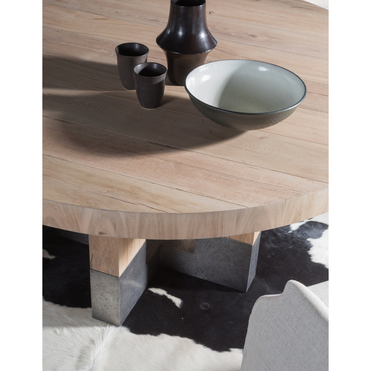 Verite Round Dining Table