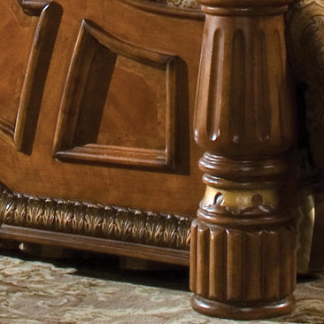 Villa Valencia Bed