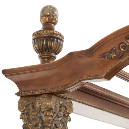 Villa Valencia Canopy Bed