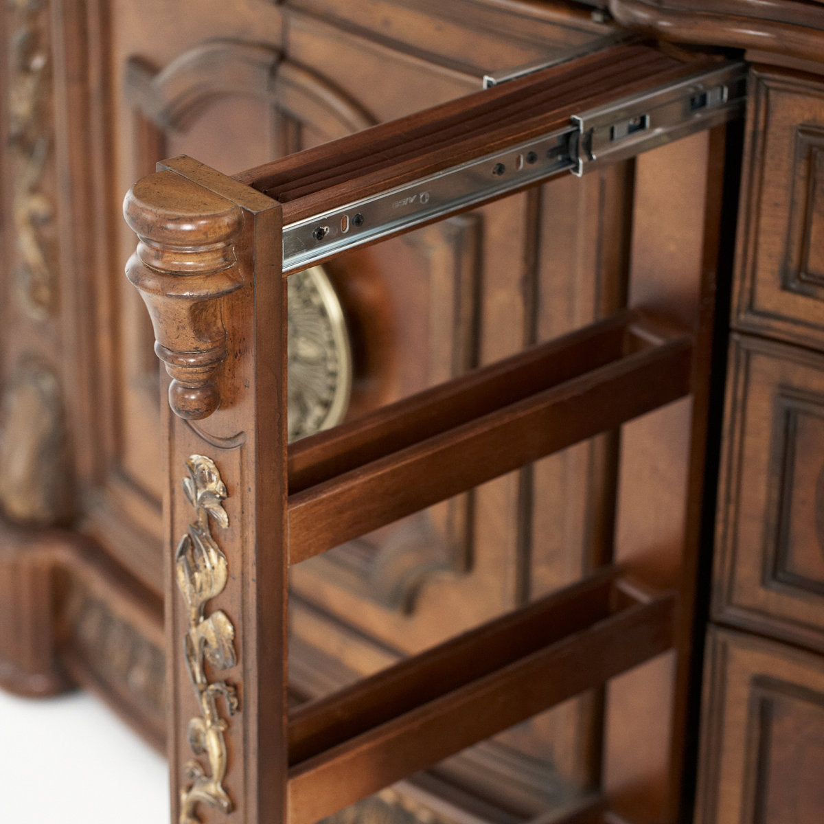 Villa Valencia Dresser & Mirror Set