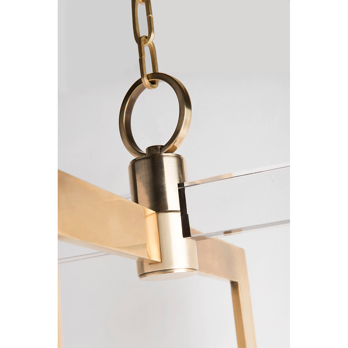 Wellington 8 - Light Chandelier