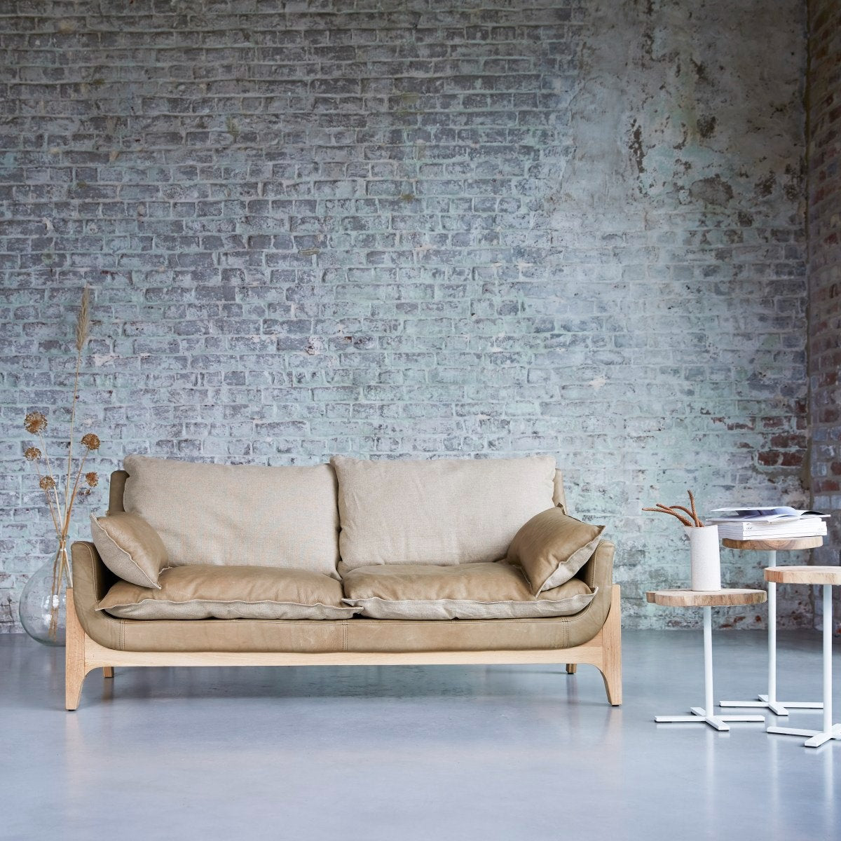 Woodnest Sofa