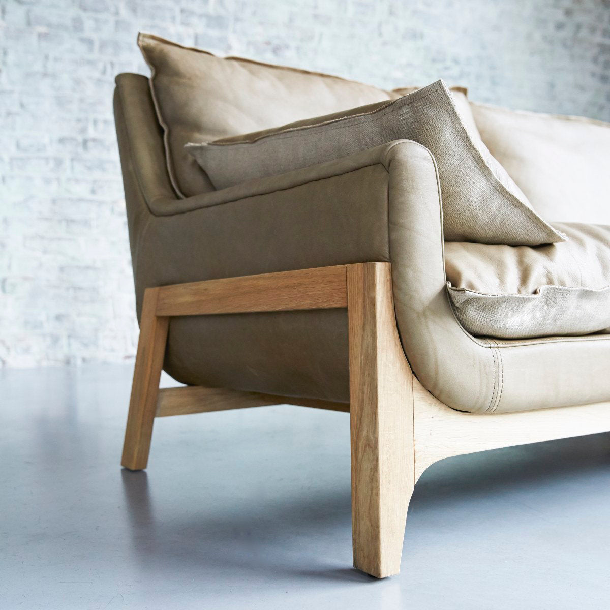 Woodnest Sofa
