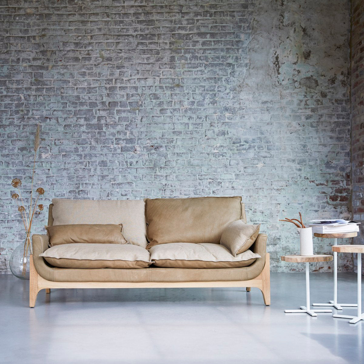 Woodnest Sofa
