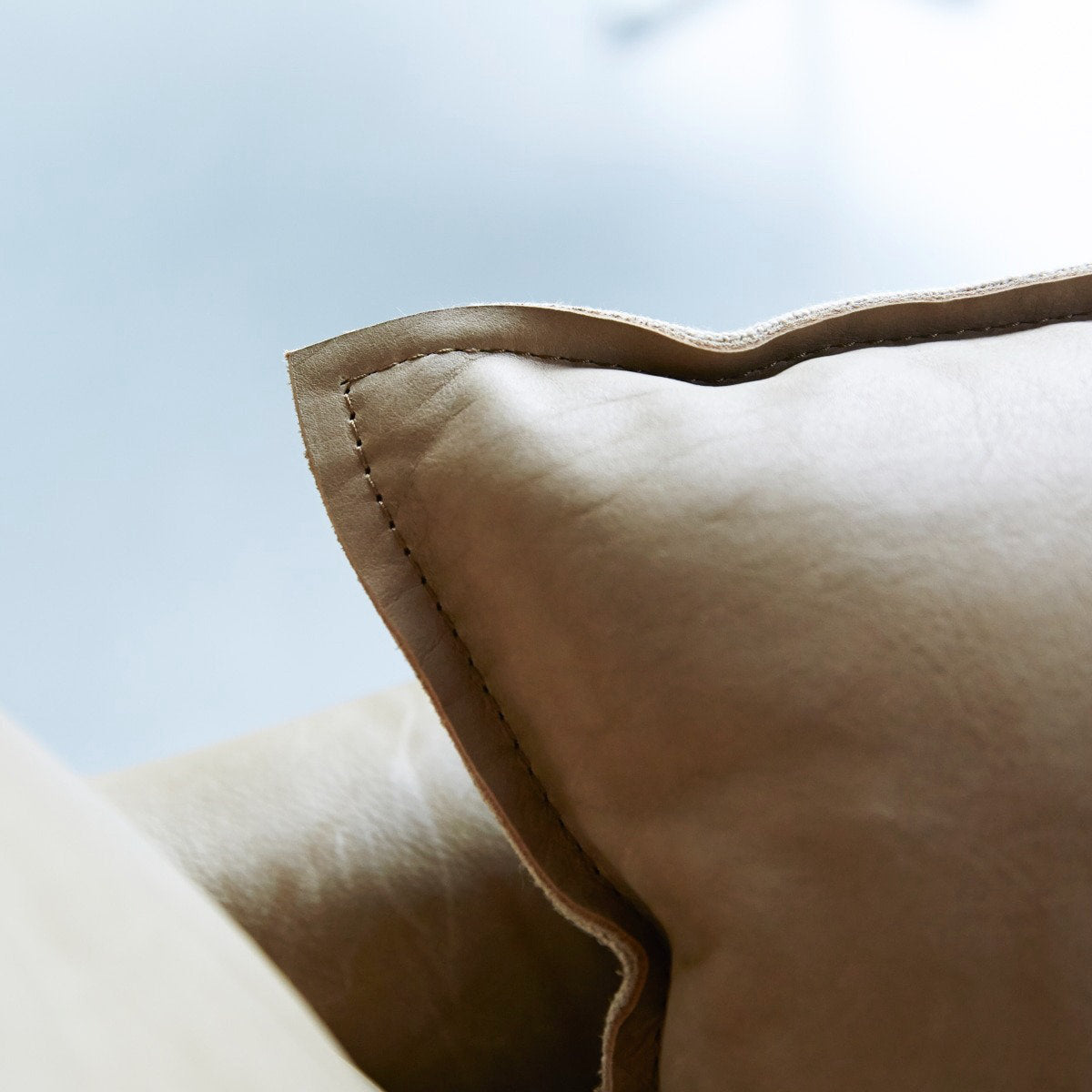 Woodnest Sofa