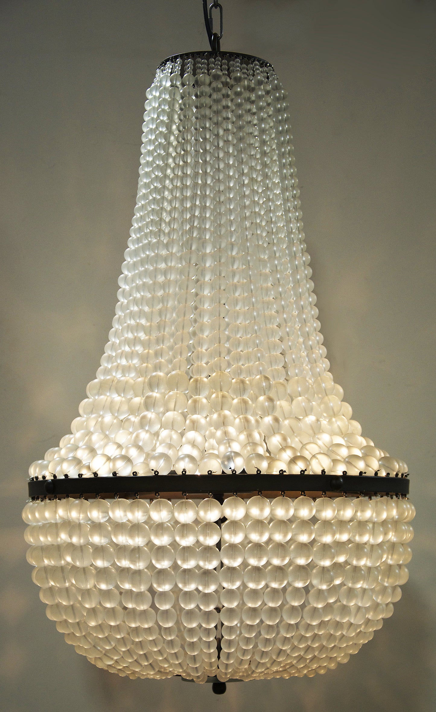 Noir Mist Chandelier In Black Metal LAMP460MTBBy Noir